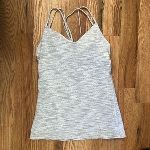 NWOT Lululemon unused workout top size 6